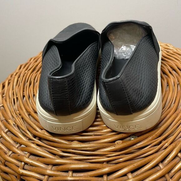 Vince Women's Slip-On‎ Loafers Shoes Size 6.5 Leather Black Snake Print - Picture 3 of 7
